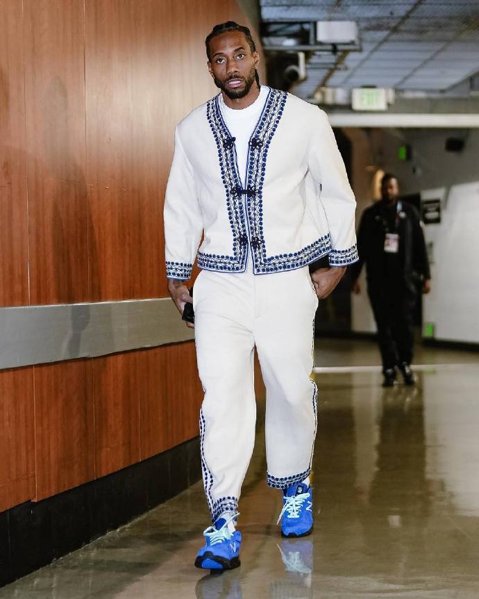 中野辅抢先 中野辅抢先